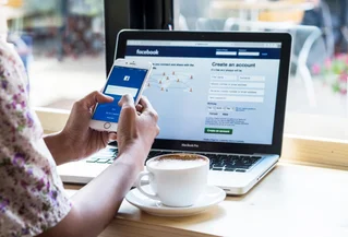computer logging into facebook