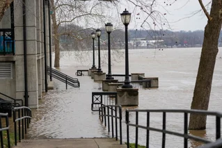 Building flooded in kentucky